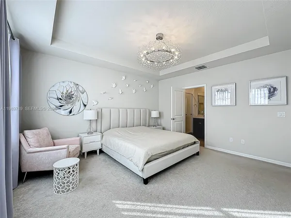 $3,500 | 1240 Eucalyptus Drive, Unit 4, Hollywood, FL 33021