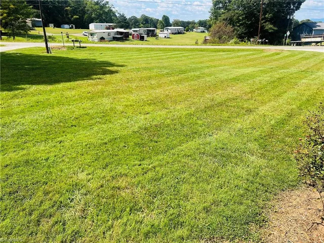 $179,900 | 115 Stout Lane, Pilot Mountain, NC 27041