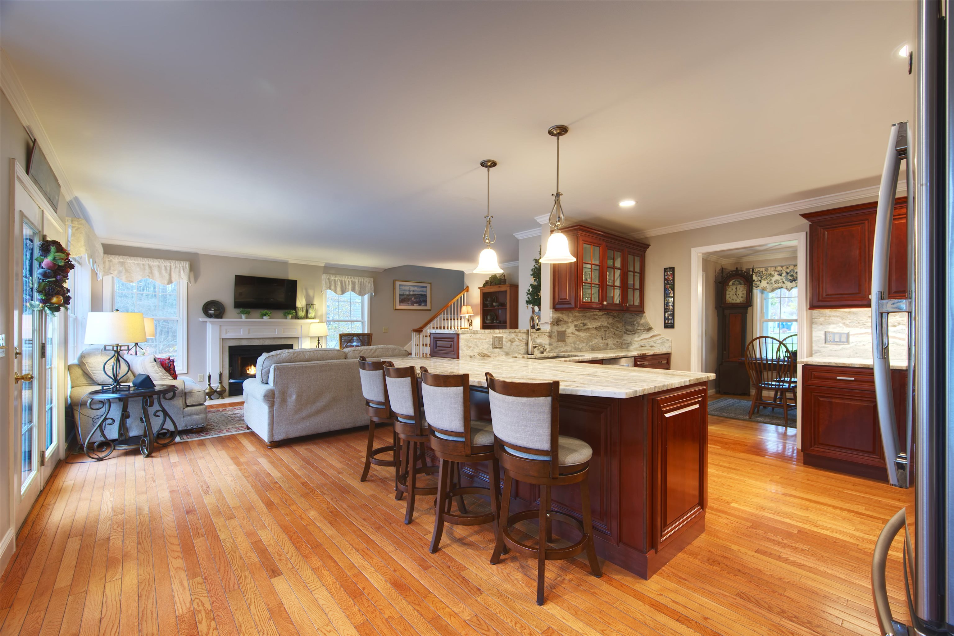 34 Kinloch Drive Stratham, NH 03885 - Photo 6 of 53