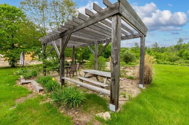 $355,000 | 153 Back Ashuelot Road, Winchester, NH 03441