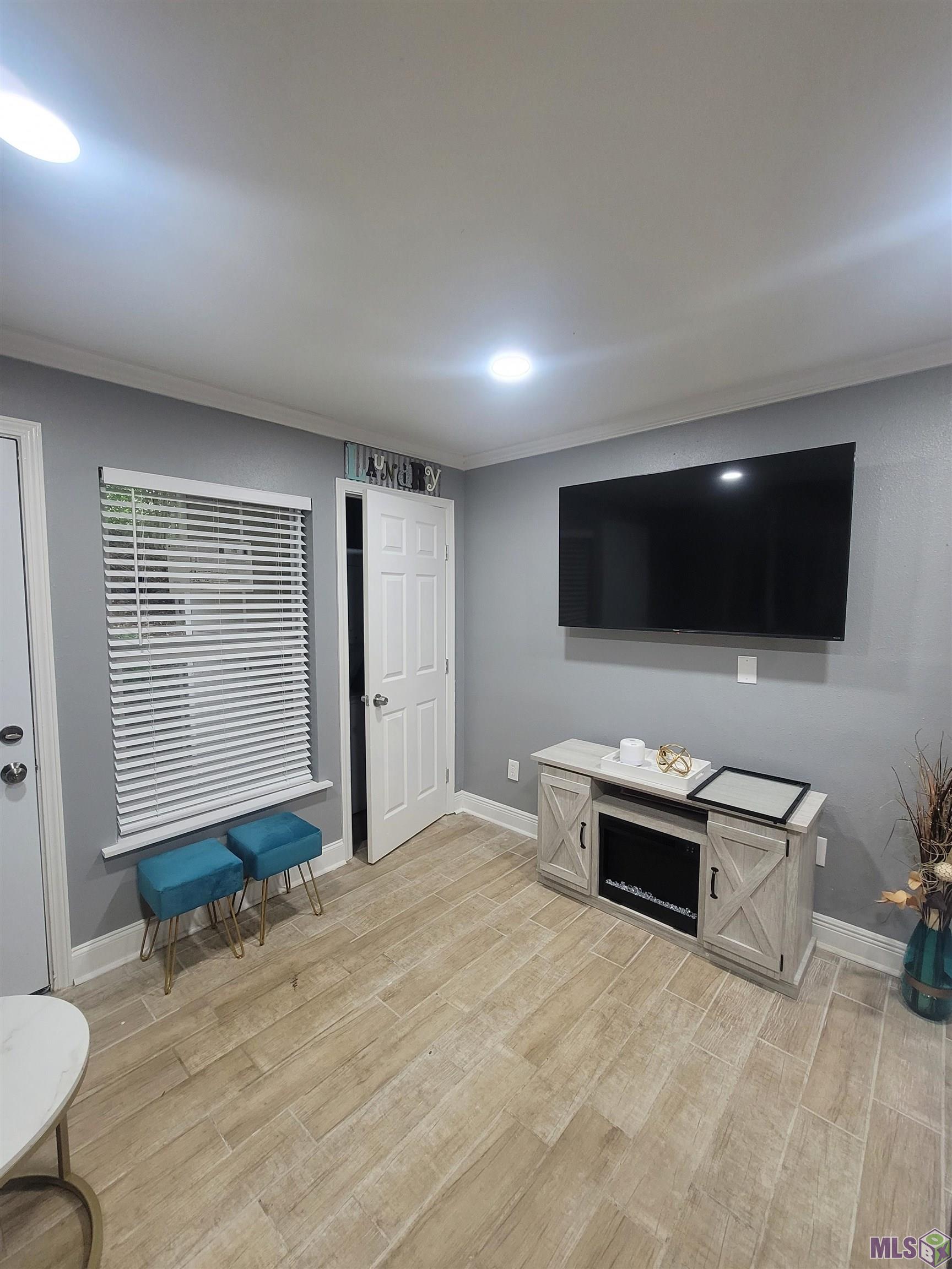 279 Chatsworth Street Baton Rouge, LA 70802 - Photo 7 of 11