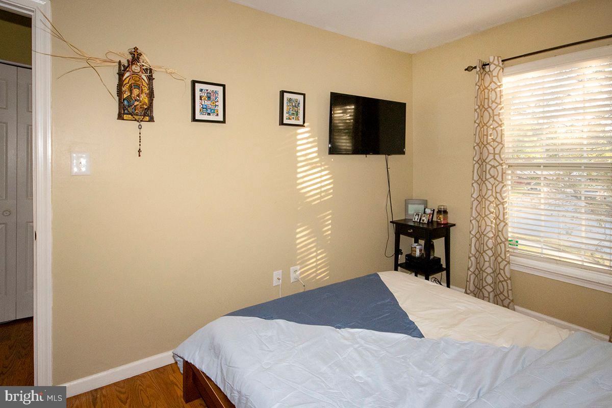 60 Vance Avenue Sicklerville, NJ 08081 - Photo 24 of 42 Bedroom #3: Wood Laminate Flooring