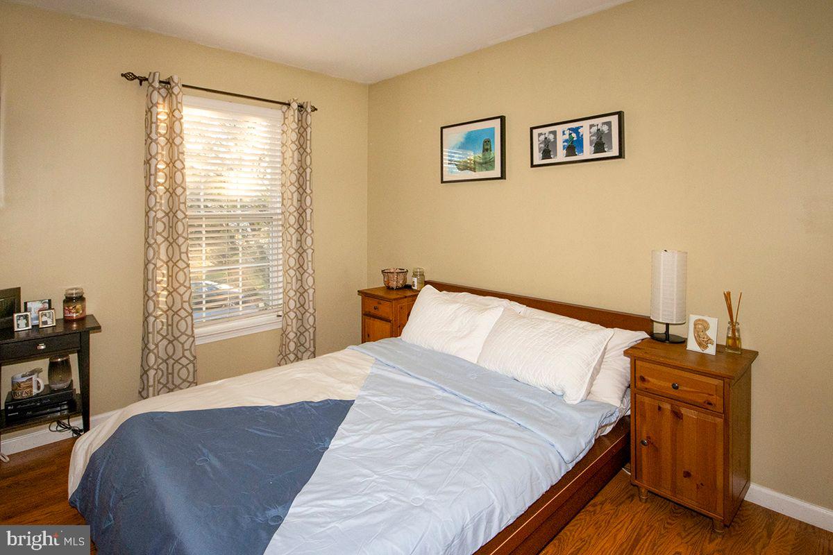 60 Vance Avenue Sicklerville, NJ 08081 - Photo 25 of 42 Bedroom #3: Wood Laminate Flooring