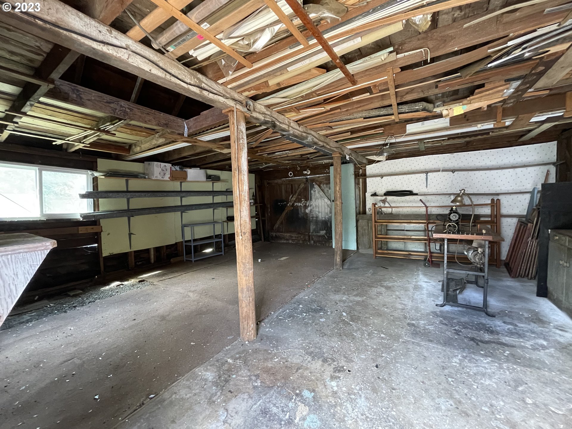 430 E Street Springfield, OR 97477 - Photo 28 of 29 a view of empty room with wooden ceiling