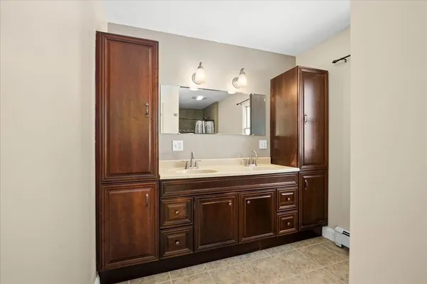 $749,900 | 12 Bylund Avenue, Auburn, MA 01501
