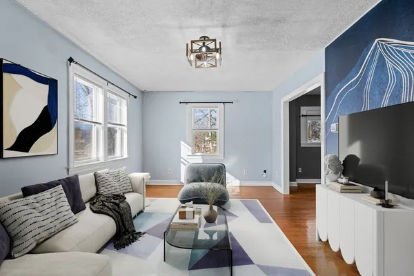$749,900 | 12 Bylund Avenue, Auburn, MA 01501