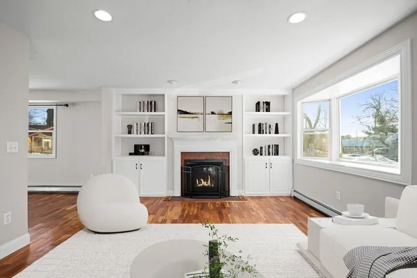 $749,900 | 12 Bylund Avenue, Auburn, MA 01501