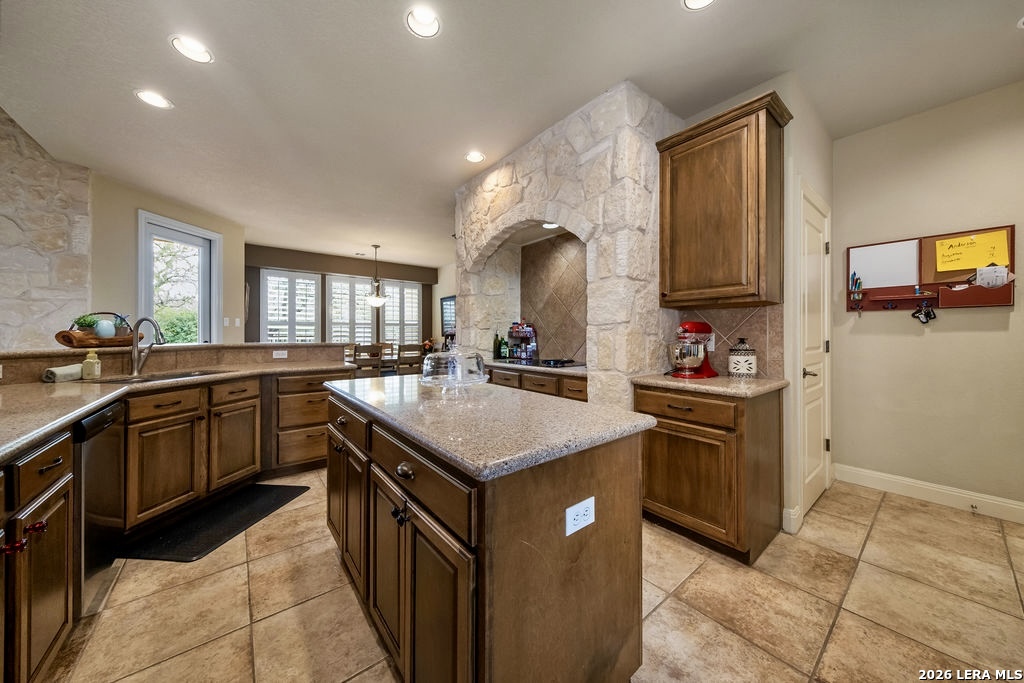 158 Lantana Cerro Spring Branch, TX 78070 - Photo 10 of 43