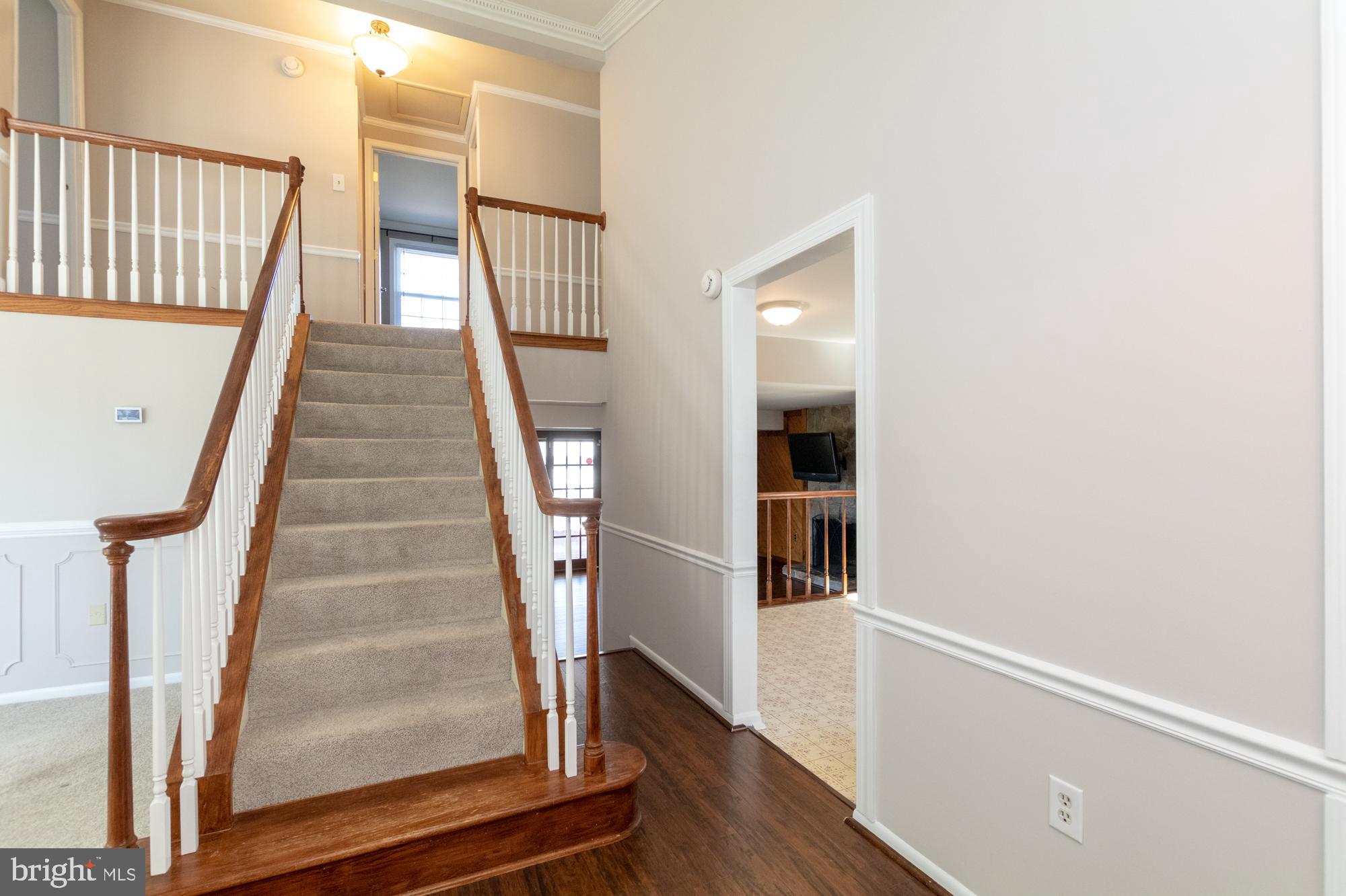 9221 Bowline Road Baltimore, MD 21236 - Photo 2 of 48 Grand entrance into your home with high ceilings