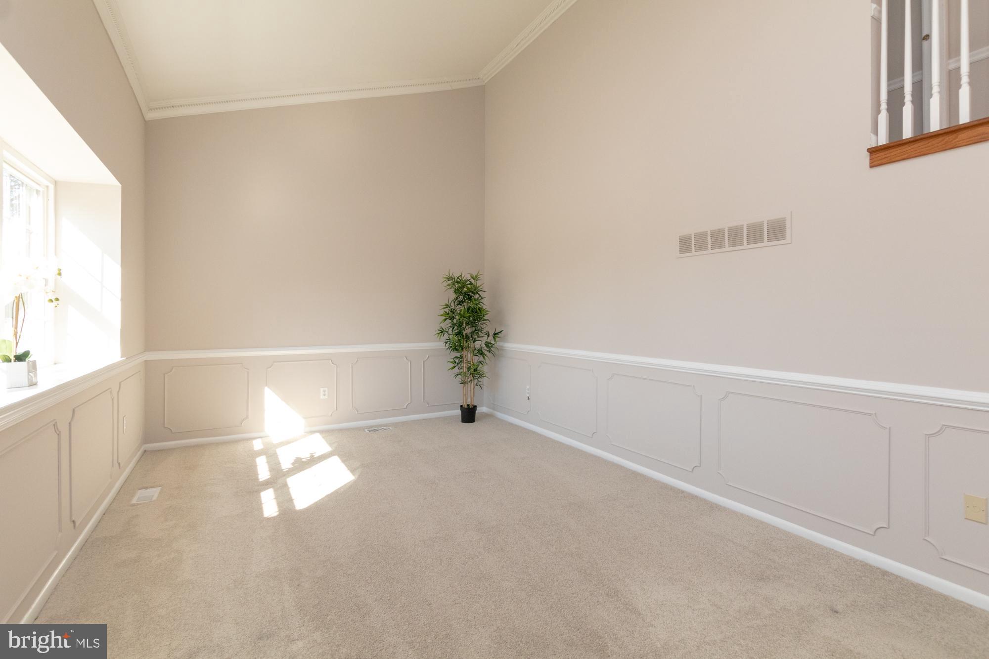 9221 Bowline Road Baltimore, MD 21236 - Photo 6 of 48 Living Room with cathedral ceilings