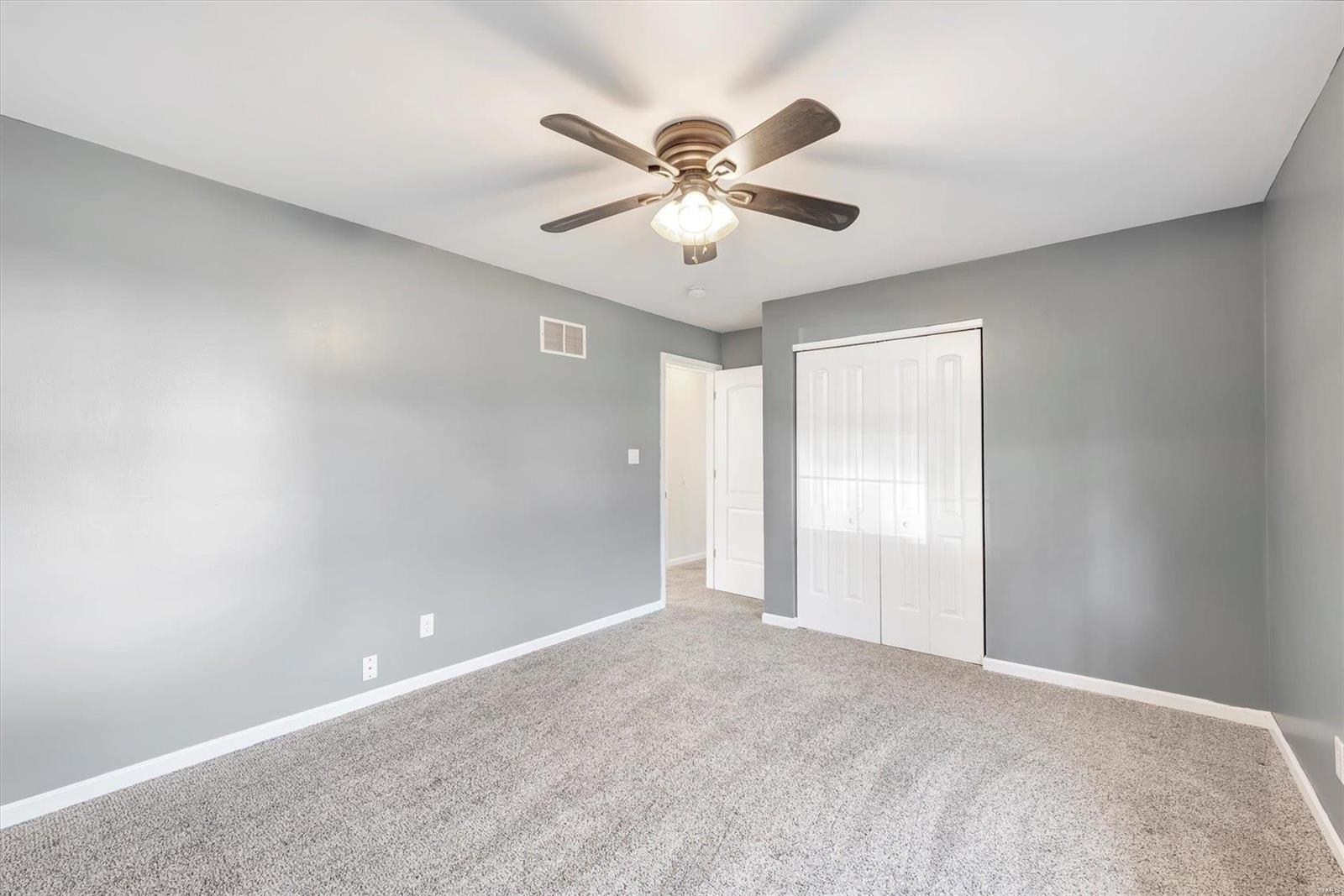 5859 Rabbit Run Drive St. Louis, MO 63129 - Photo 18 of 36 Gallery Image 18