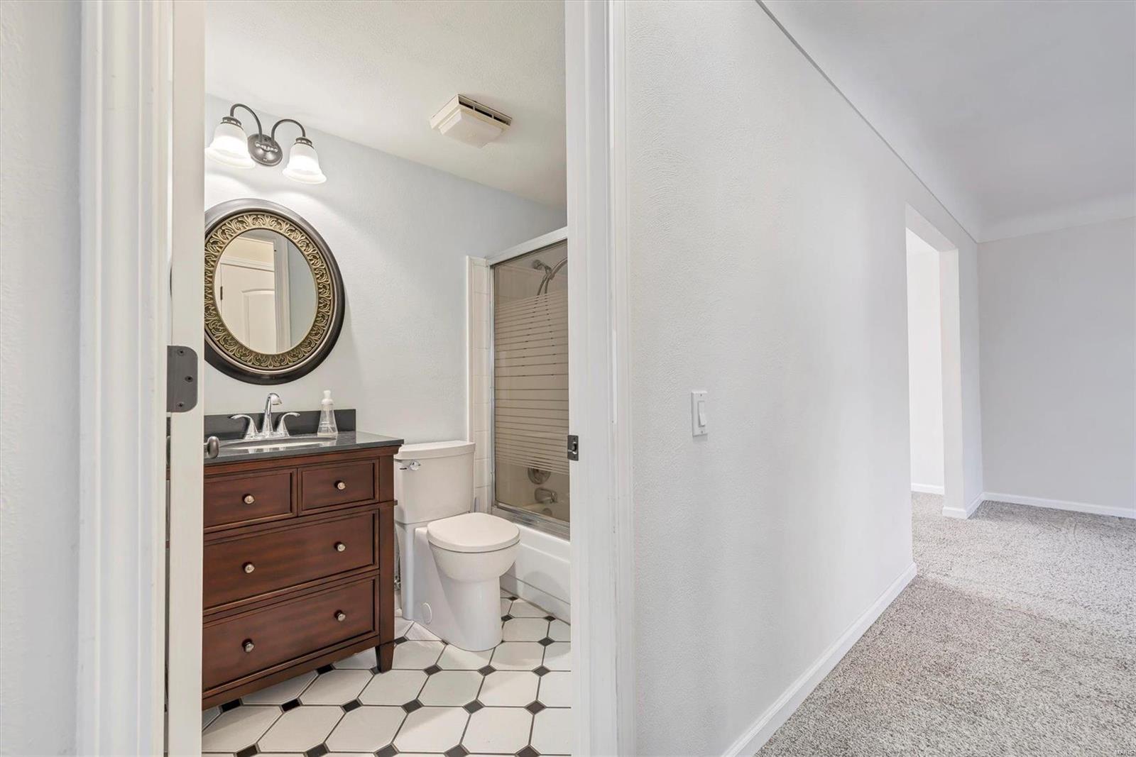 5859 Rabbit Run Drive St. Louis, MO 63129 - Photo 20 of 36 Gallery Image 20