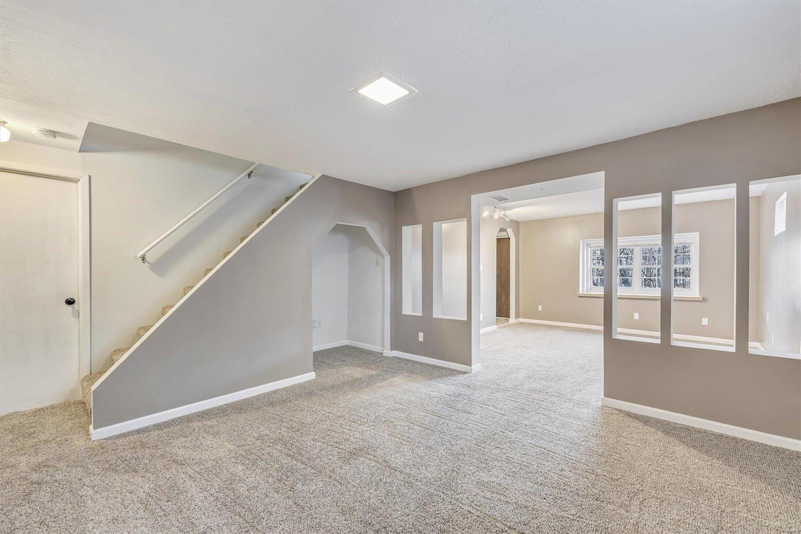 5859 Rabbit Run Drive St. Louis, MO 63129 - Photo 28 of 36 Gallery Image 28