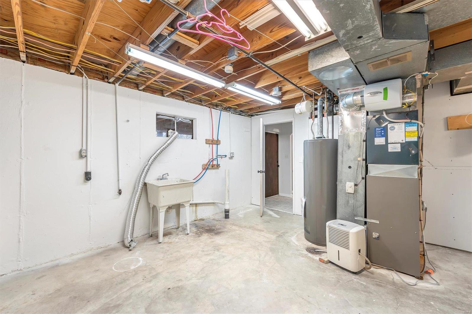 5859 Rabbit Run Drive St. Louis, MO 63129 - Photo 31 of 36 Gallery Image 31