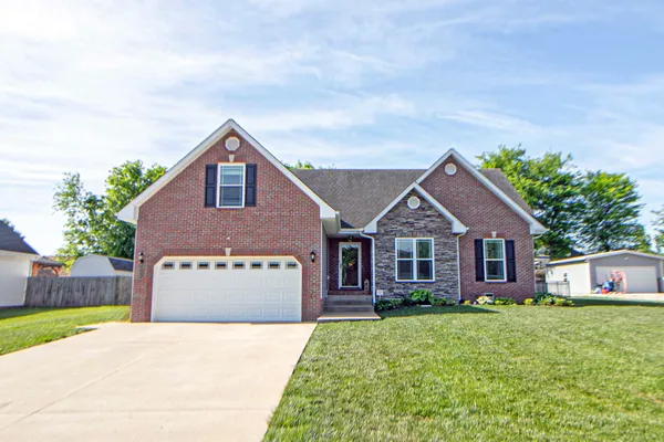 $2,030 | 1088 Jon Drive, Clarksville, TN 37043