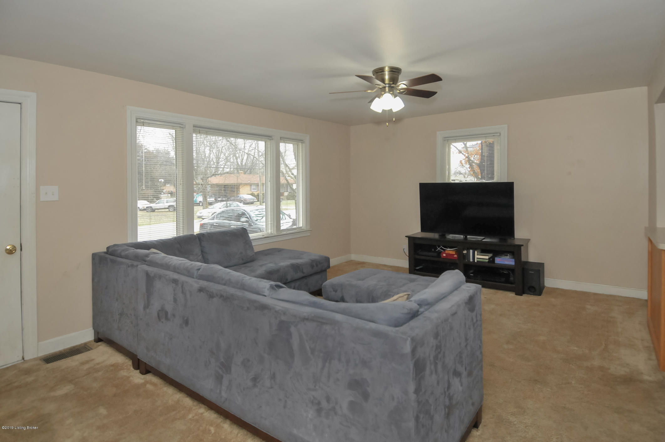 412 Cedar Grove Road Shepherdsville, KY 40165 - Photo 6 of 28 412CedarGroveRd-6