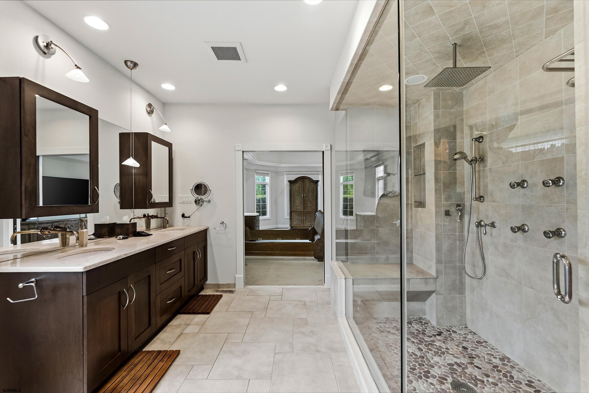 1 Rose Lane Linwood, NJ 08221 - Photo 18 of 53