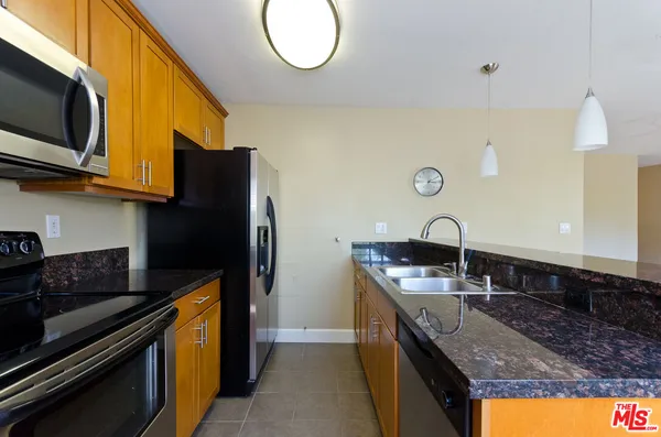 $4,400 | 10982 Roebling Avenue, Unit 461, Los Angeles, CA 90024