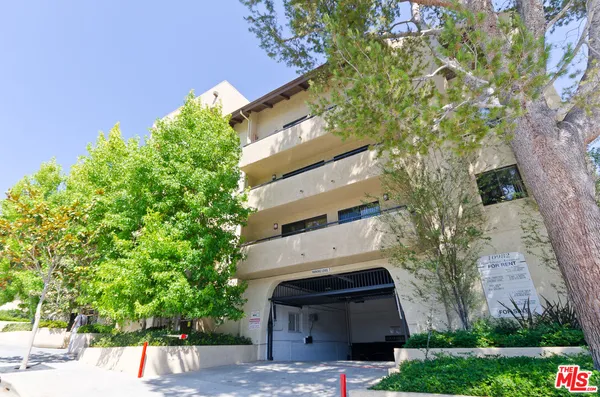 $4,400 | 10982 Roebling Avenue, Unit 461, Los Angeles, CA 90024