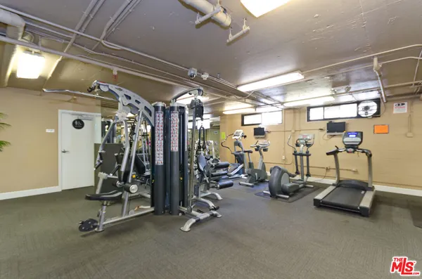 $4,400 | 10982 Roebling Avenue, Unit 461, Los Angeles, CA 90024