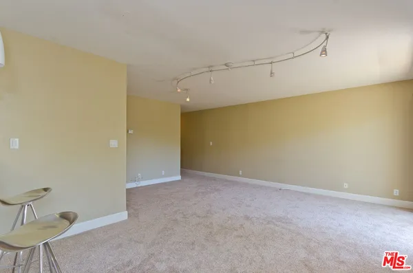 $4,400 | 10982 Roebling Avenue, Unit 461, Los Angeles, CA 90024