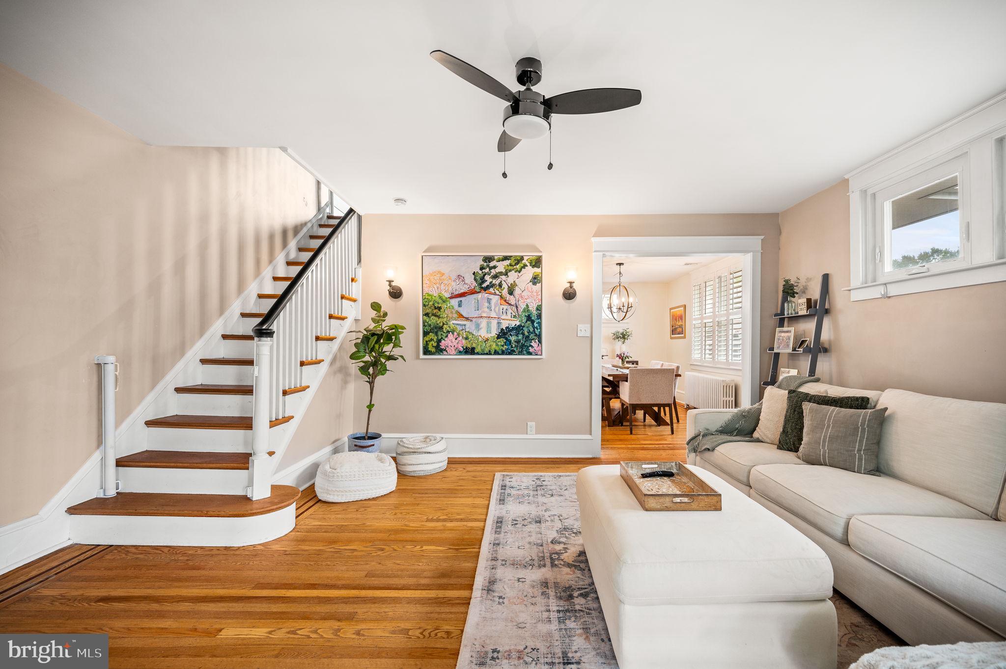 168 Upland Road Havertown, PA 19083 - Photo 5 of 32 a living room with furniture
