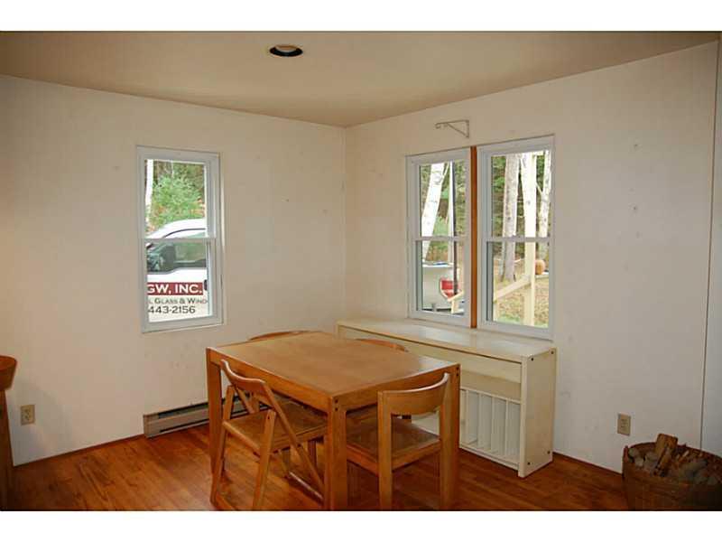 16 Twin Pines Ridge Harpswell, ME 04066 - Photo 4 of 19 Dining Room.