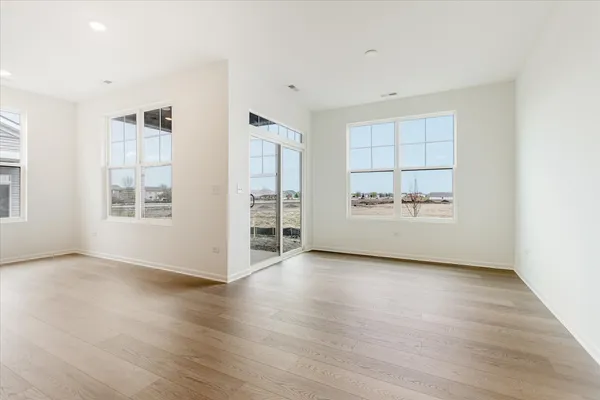$379,990 | 25439 West Alabaster Circle, Plainfield, IL 60544