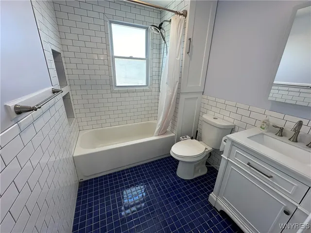 $1,750 | 1133 Hertel Avenue, Unit 2, Buffalo, NY 14216
