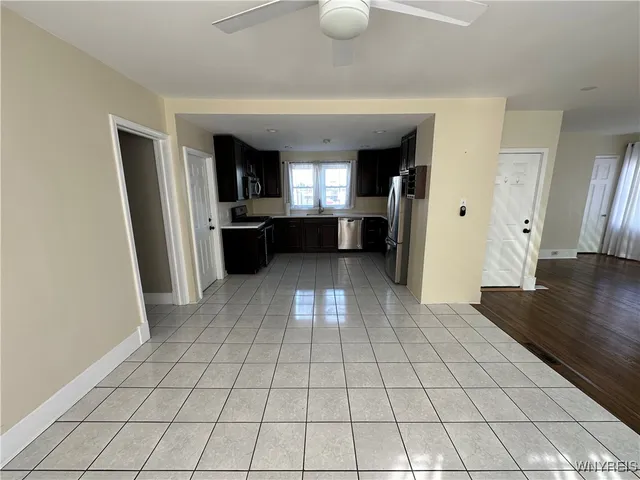 $1,750 | 1133 Hertel Avenue, Unit 2, Buffalo, NY 14216