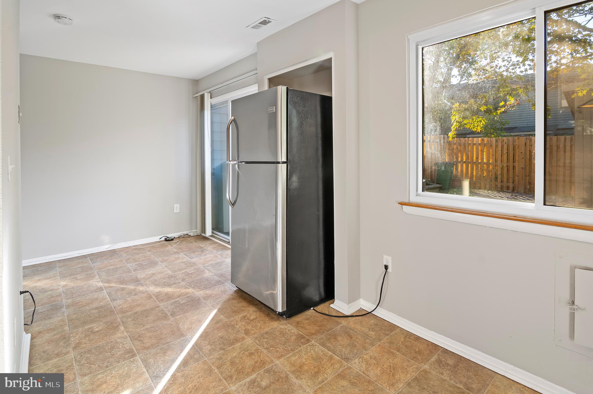 1052 Cedar Ridge Court Annapolis, MD 21403 - Photo 11 of 27 Gallery Image 11