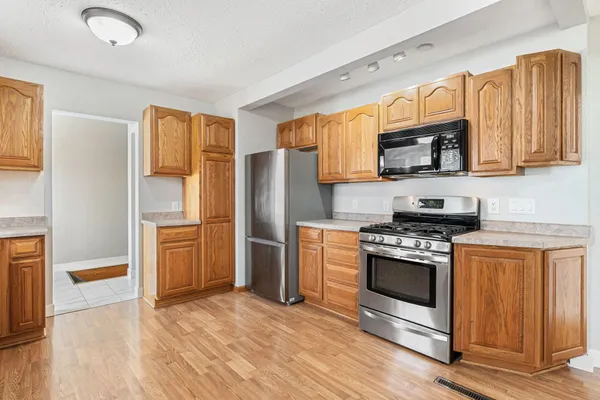 $264,900 | 1817 1st Avenue Northeast, Austin, MN 55912