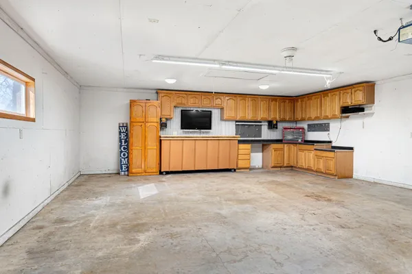 $264,900 | 1817 1st Avenue Northeast, Austin, MN 55912