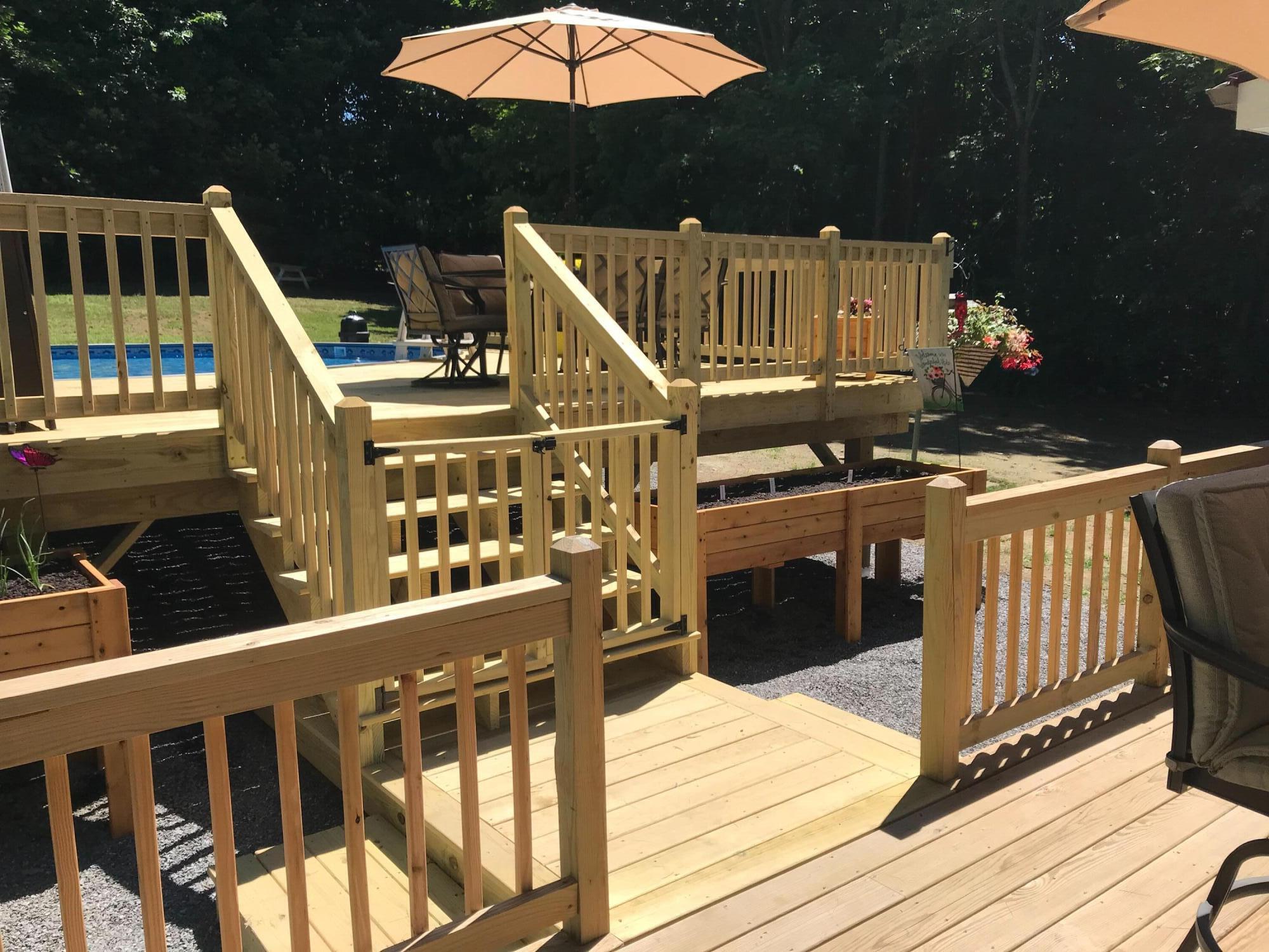 3165 Middle Road Sidney, ME 04330 - Photo 5 of 26 Back Deck