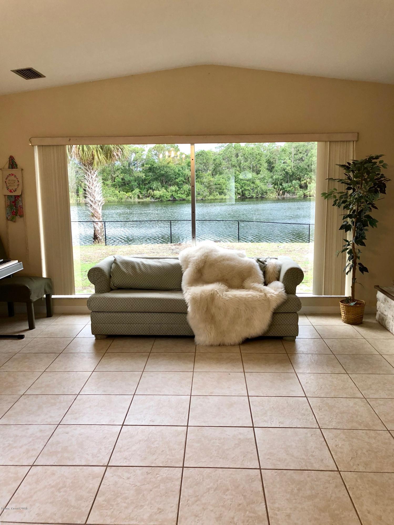355 Gray Road Melbourne, FL 32904 - Photo 9 of 49 IMG-6130