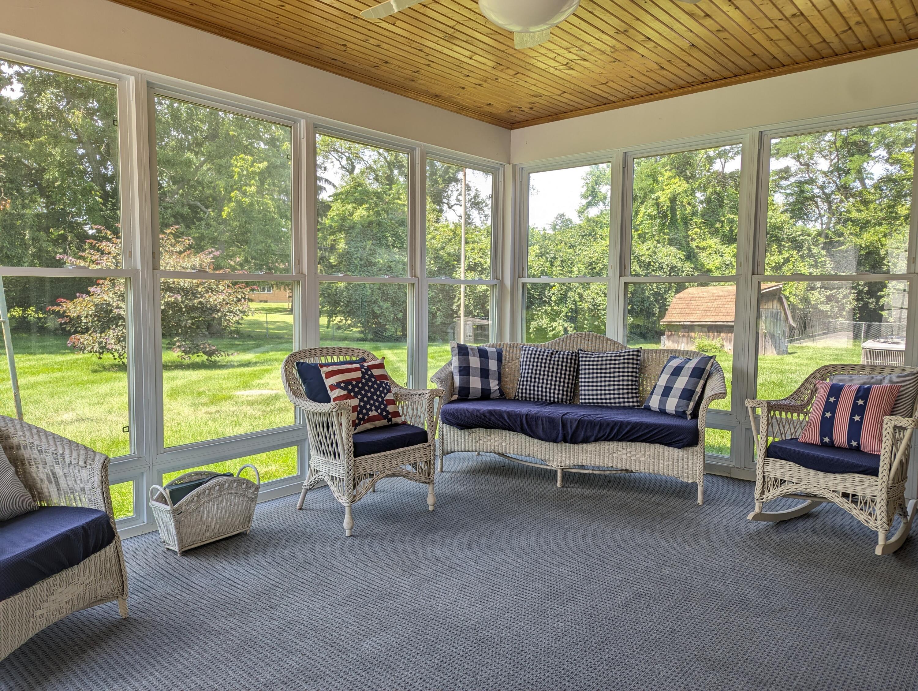 401 Capri Circle Springfield, OH 45505 - Photo 12 of 29 Gallery Image 12
