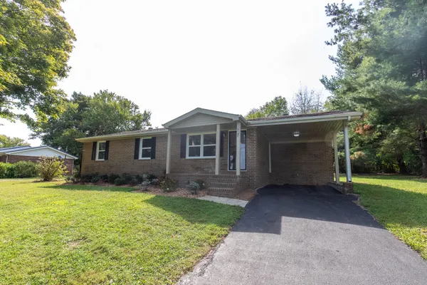 $205,000 | 4472 Spencer Road, Rock Island, TN 38581
