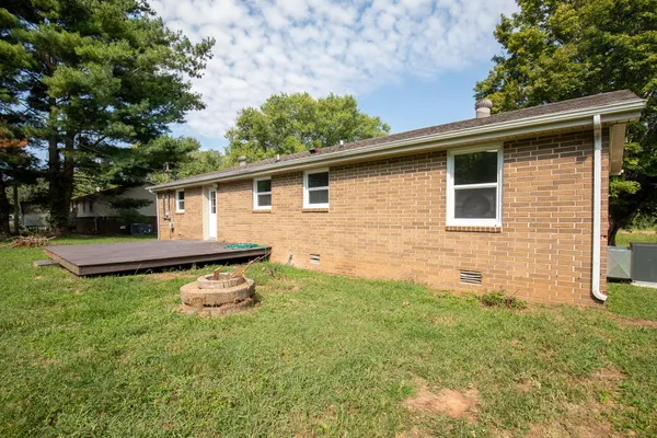 $205,000 | 4472 Spencer Road, Rock Island, TN 38581