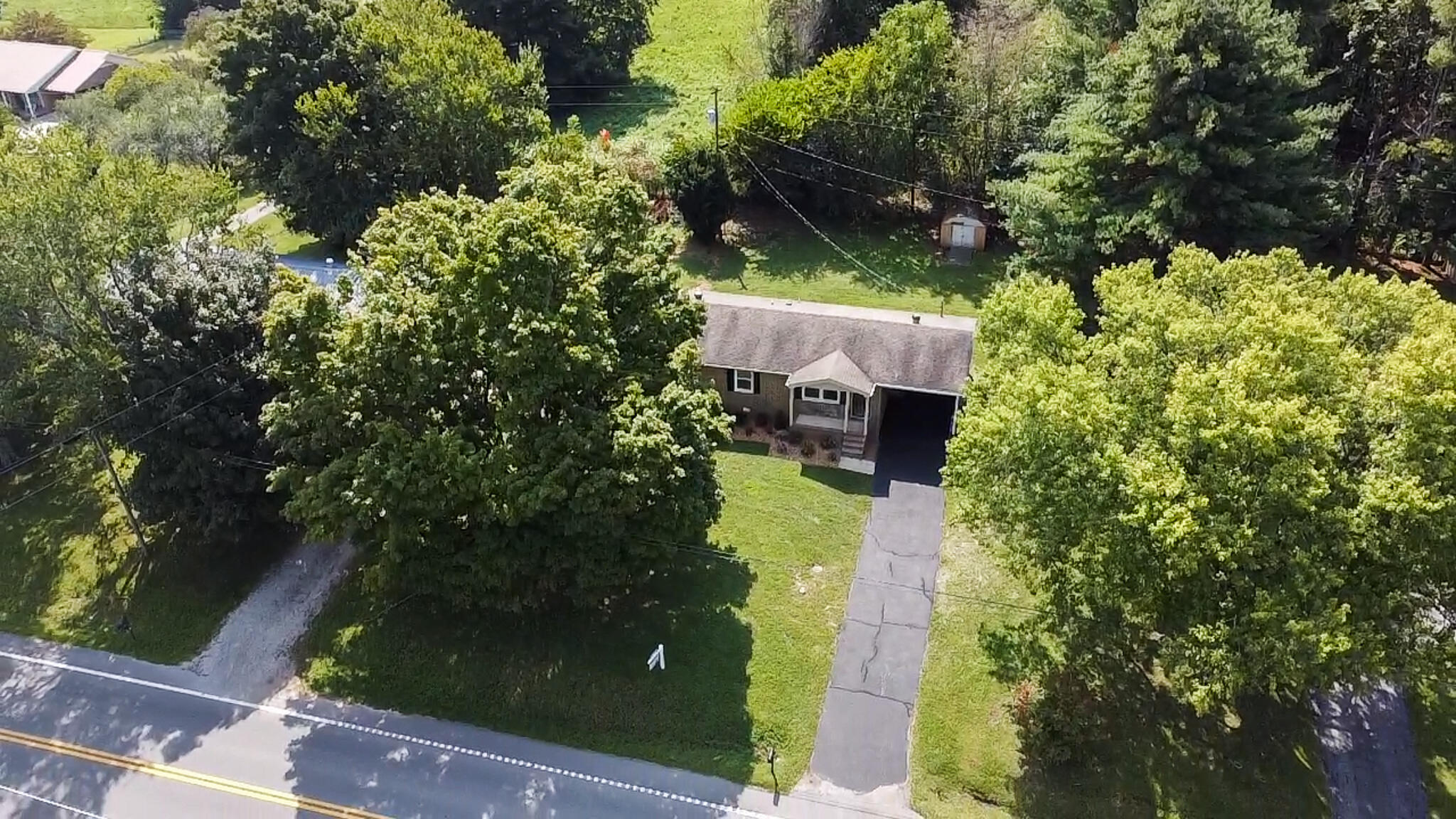 4472 Spencer Road Rock Island, TN 38581 - Photo 5 of 25 2025-09-09-10-42-51-594