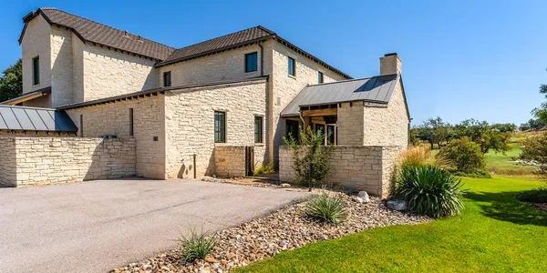 $2,450,000 | 174 Putting Park Drive, Fredericksburg, TX 78624