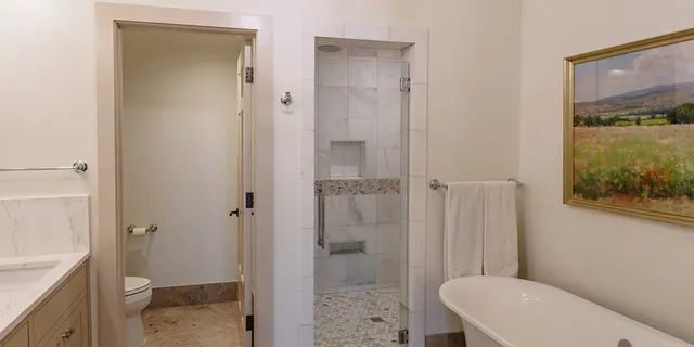 $2,595,000 | 174 Putting Park Drive, Fredericksburg, TX 78624