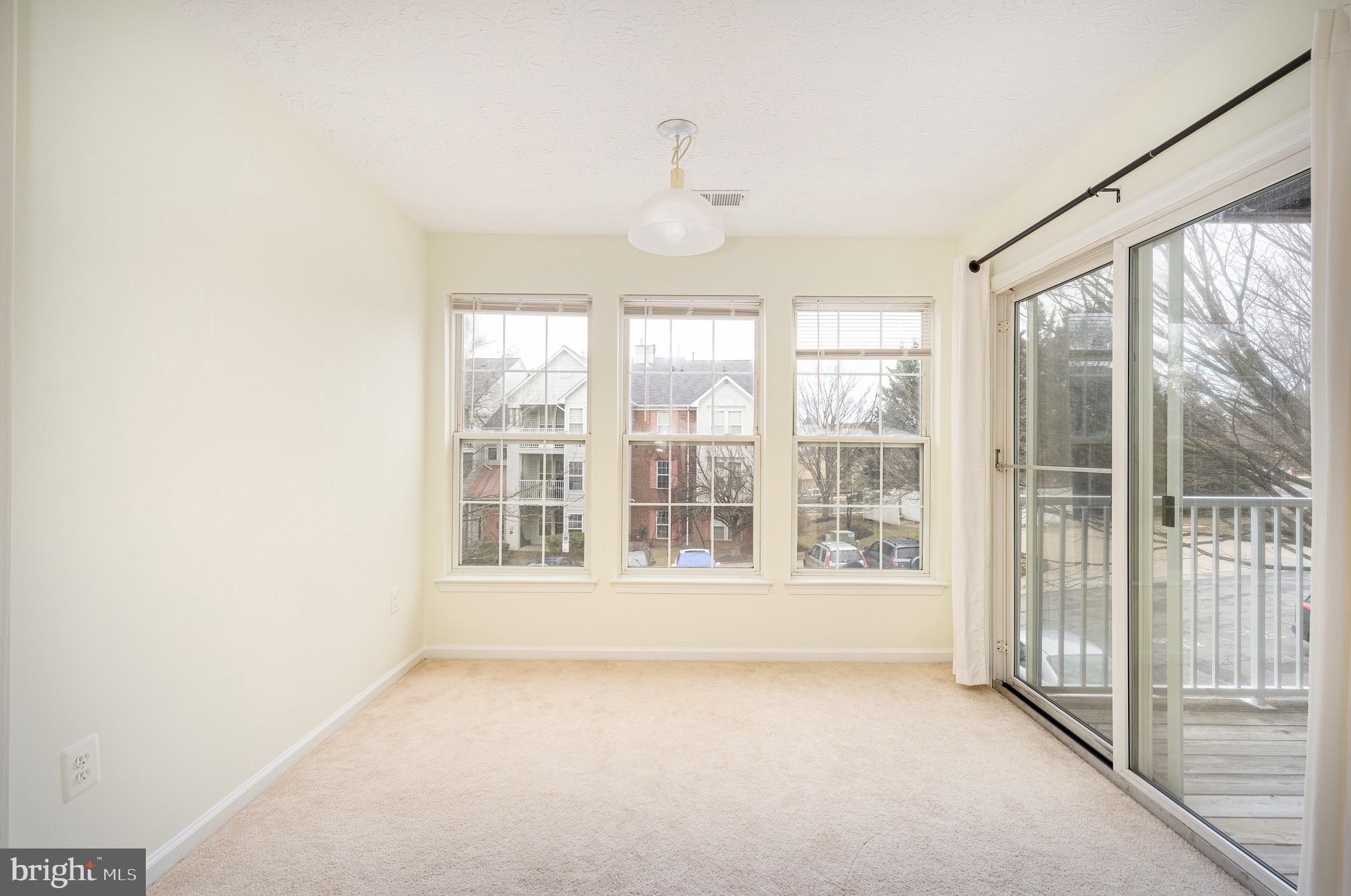 10105 Ridge Manor Terrace, Unit 3000H Damascus, MD 20872 - Photo 11 of 26 Dining Room