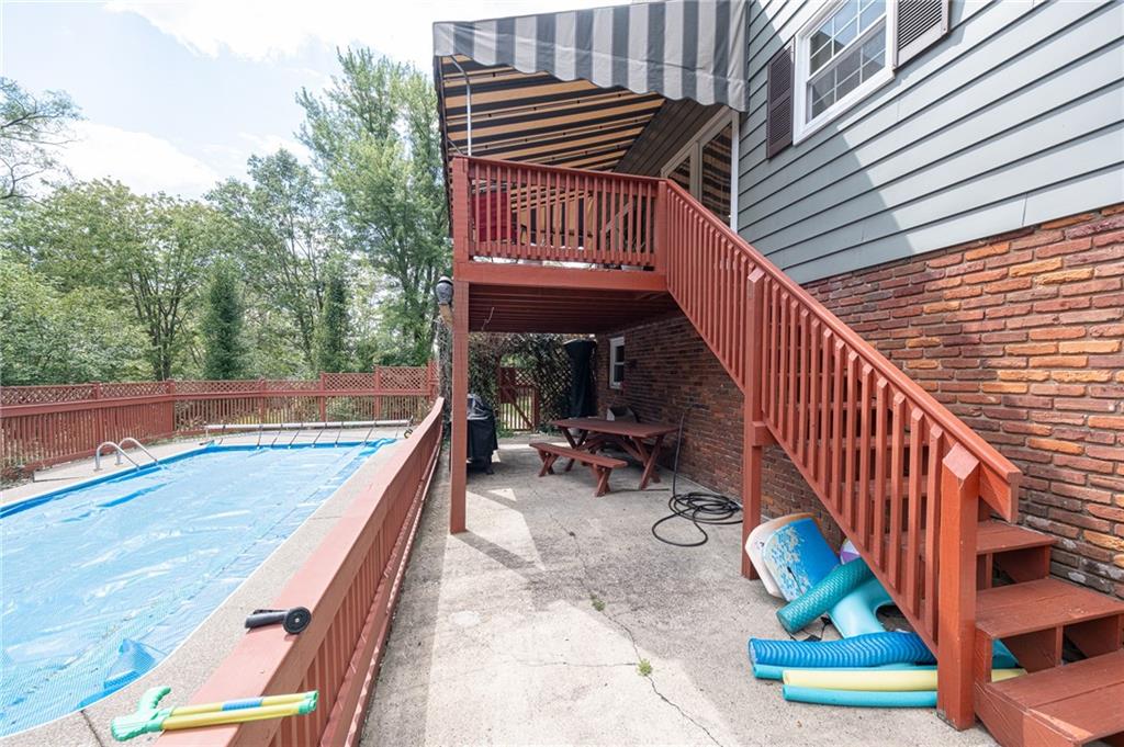 1072 Renton Road Pittsburgh, PA 15239 - Photo 31 of 42 a view of a chairs on the roof deck