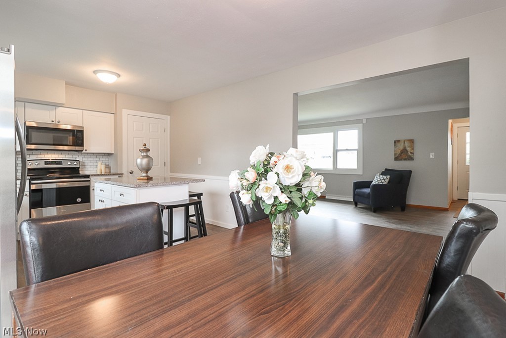 5682 Perkins Road Bedford, OH 44146 - Photo 5 of 26