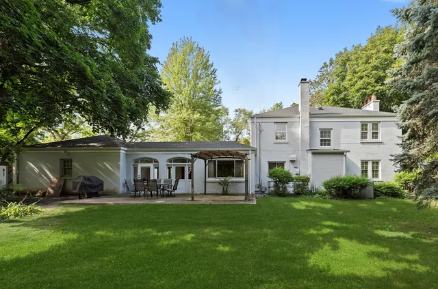 $325,000 | 229 Country Club Road, Chicago Heights, IL 60411