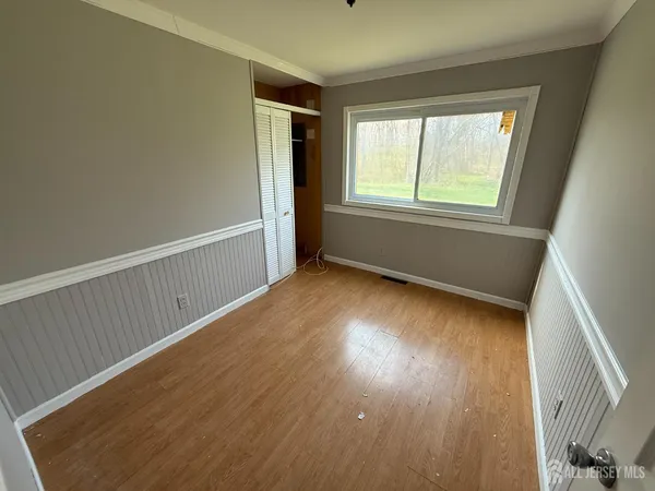 $2,995 | 8 Poe Court, Kendall Park, NJ 08824