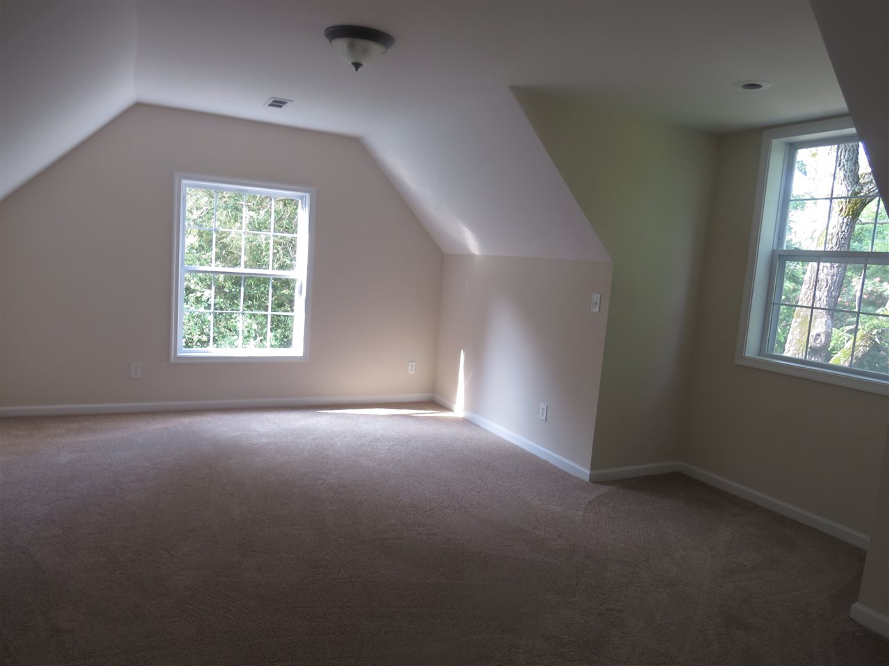 3150 Rolling Road Scottsville, VA 24590 - Photo 14 of 19 Gallery Image 14