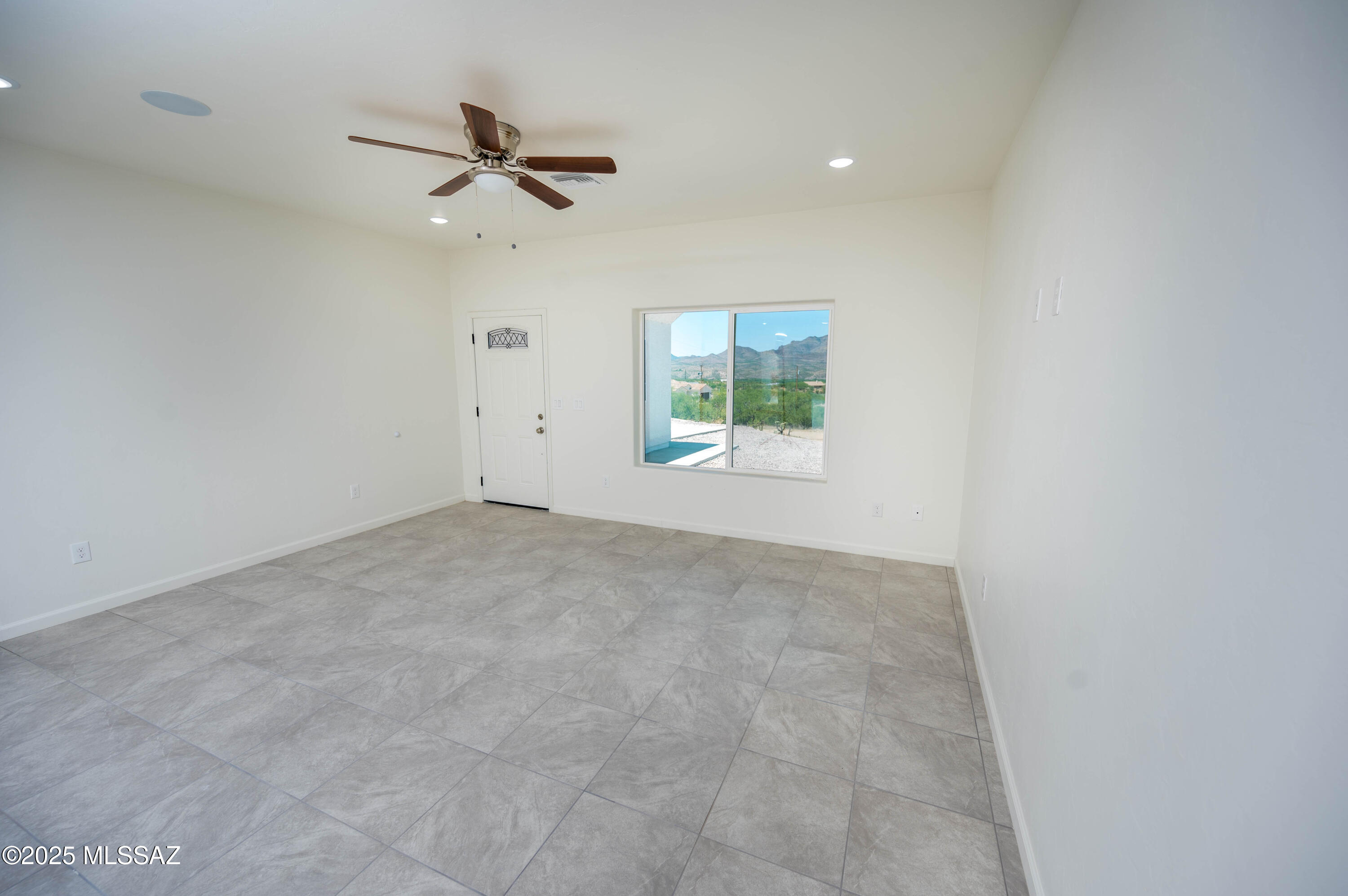1681 Trampa Court Rio Rico, AZ 85648 - Photo 4 of 20