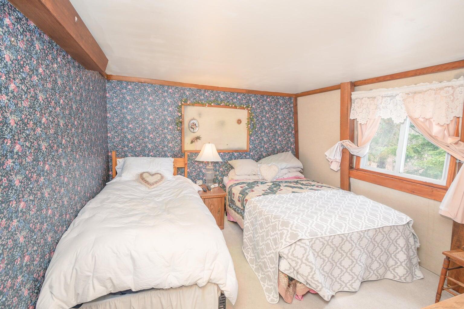 8 Main Street Eustis, ME 04982 - Photo 14 of 25 Bedroom 2