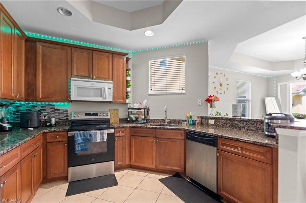 9804 Bodego Way, Unit 101 Fort Myers, FL 33908 - Photo 10 of 37